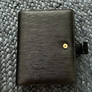 Black cloth and paper HP mini planner